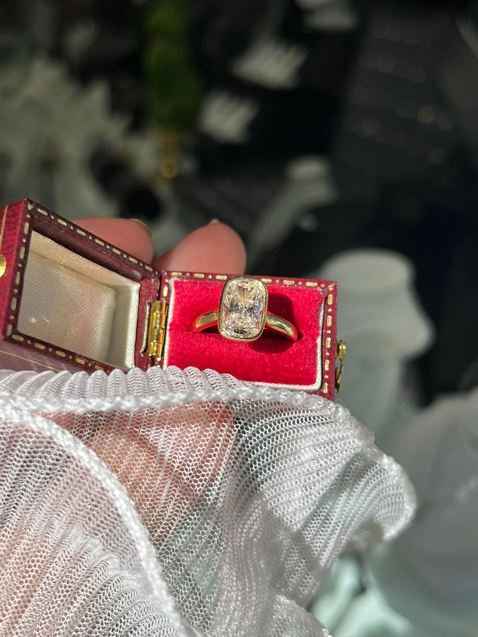 Shape Wars & Setting Showdowns: The Lab-Grown Diamond Decisions Dividing Brides Right Now