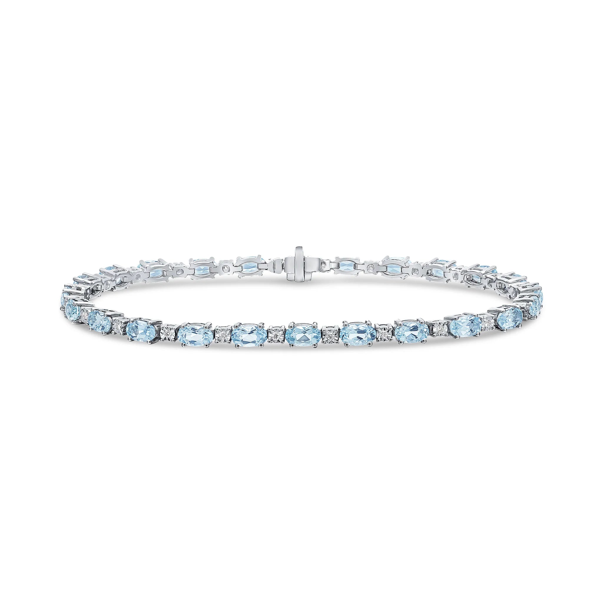 WHITE GOLD OVAL AQUAMARINE & DIAMOND BRACELET