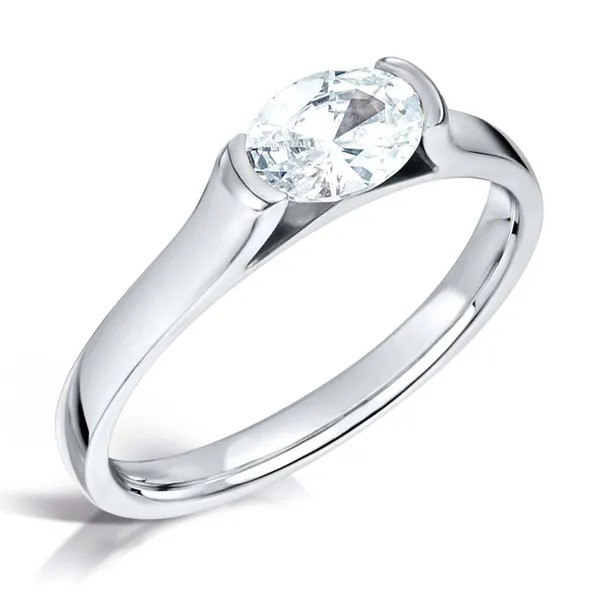 MODERN OVAL CUT DIAMOND SOLITAIRE ENGAGEMENT RING
