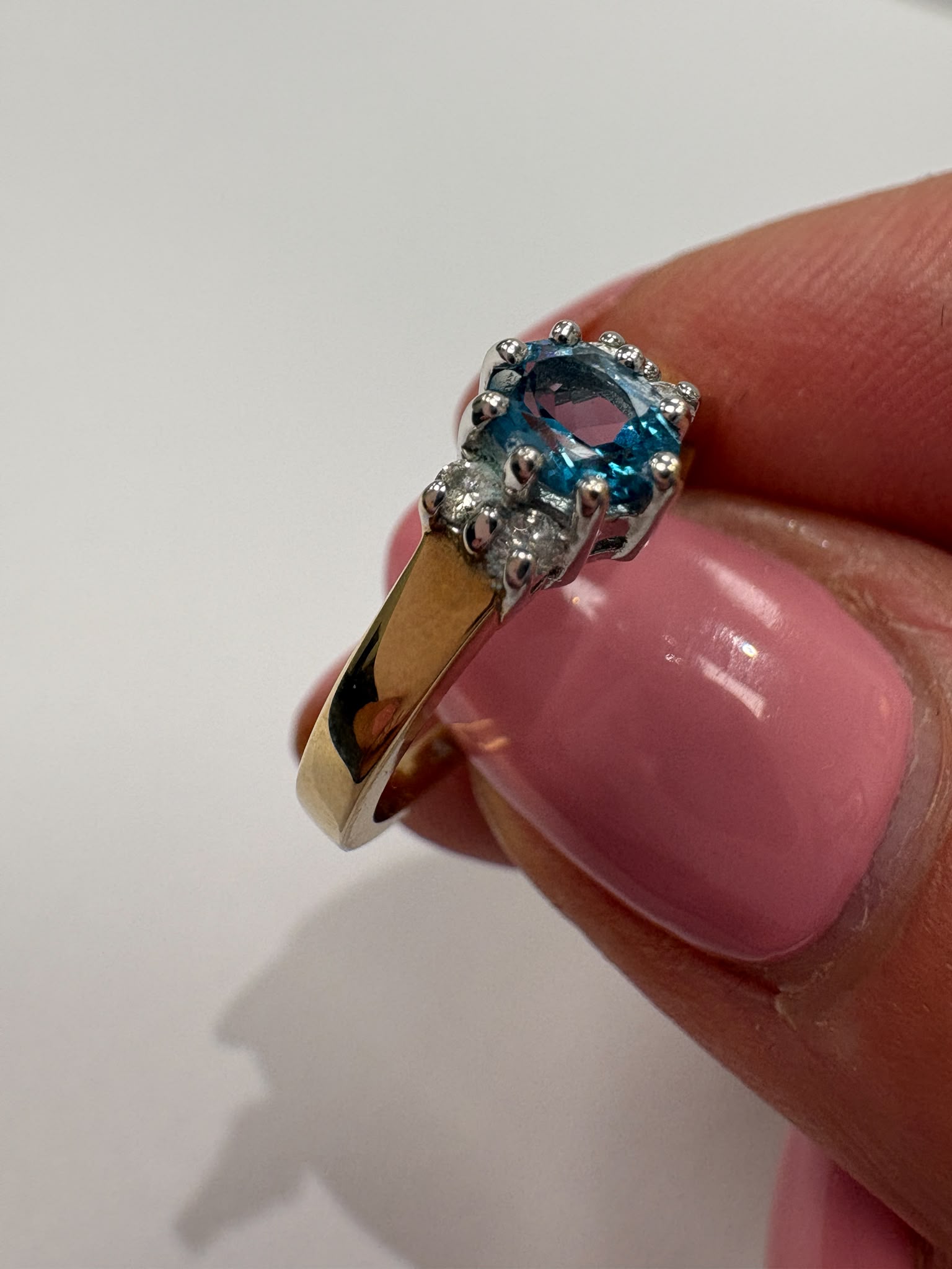 blue topaz ring, blue topaz and diamond ring, second hand blue topaz ring UK, pre-loved topaz ring, vintage blue topaz ring, 9ct gold topaz ring, topaz cluster ring, second hand jewellery Harrogate, second hand jewellery Leeds, second hand jewellery York, second hand jewellery Yorkshire, pre-owned gemstone ring UK, antique blue topaz ring, blue gemstone ring, buy second hand topaz ring, topaz ring size M, blue topaz ring near me, fine jewellery Harrogate, pre-loved jewellery Yorkshire, December birthstone r