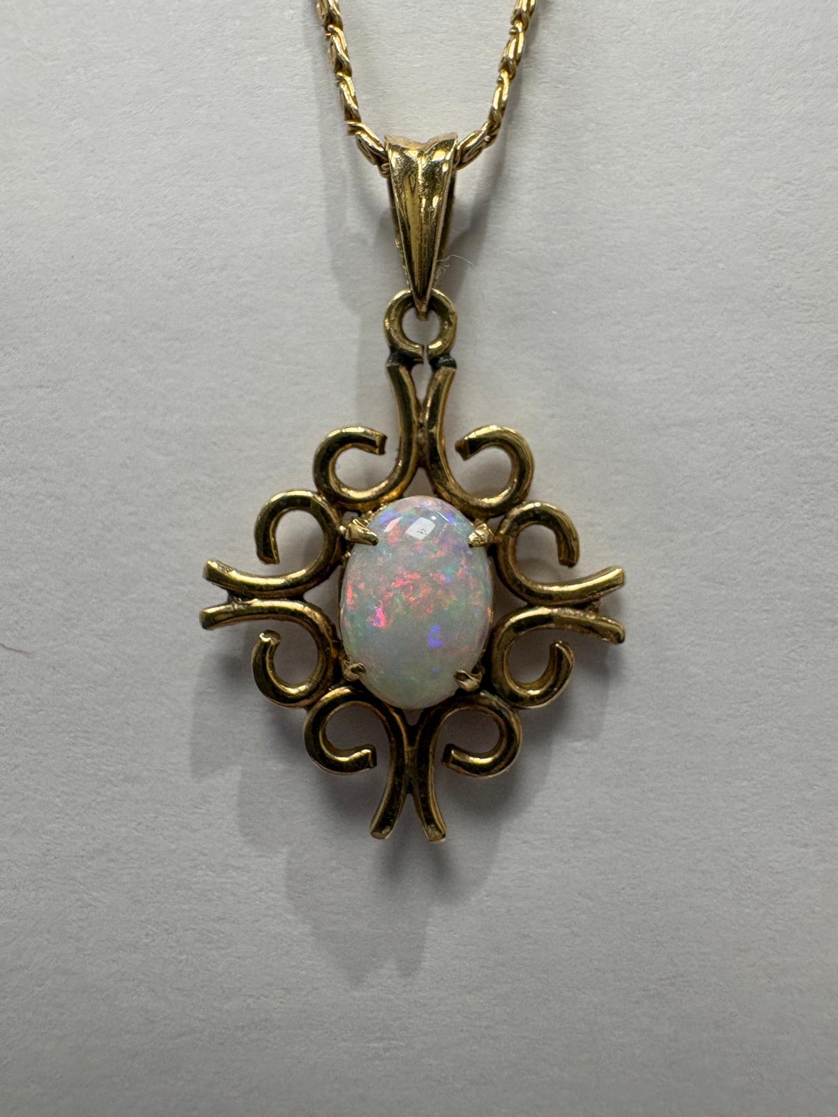 Vintage Opal Pendant 14ct Yellow Gold Scrollwork Setting - Close Up Detail