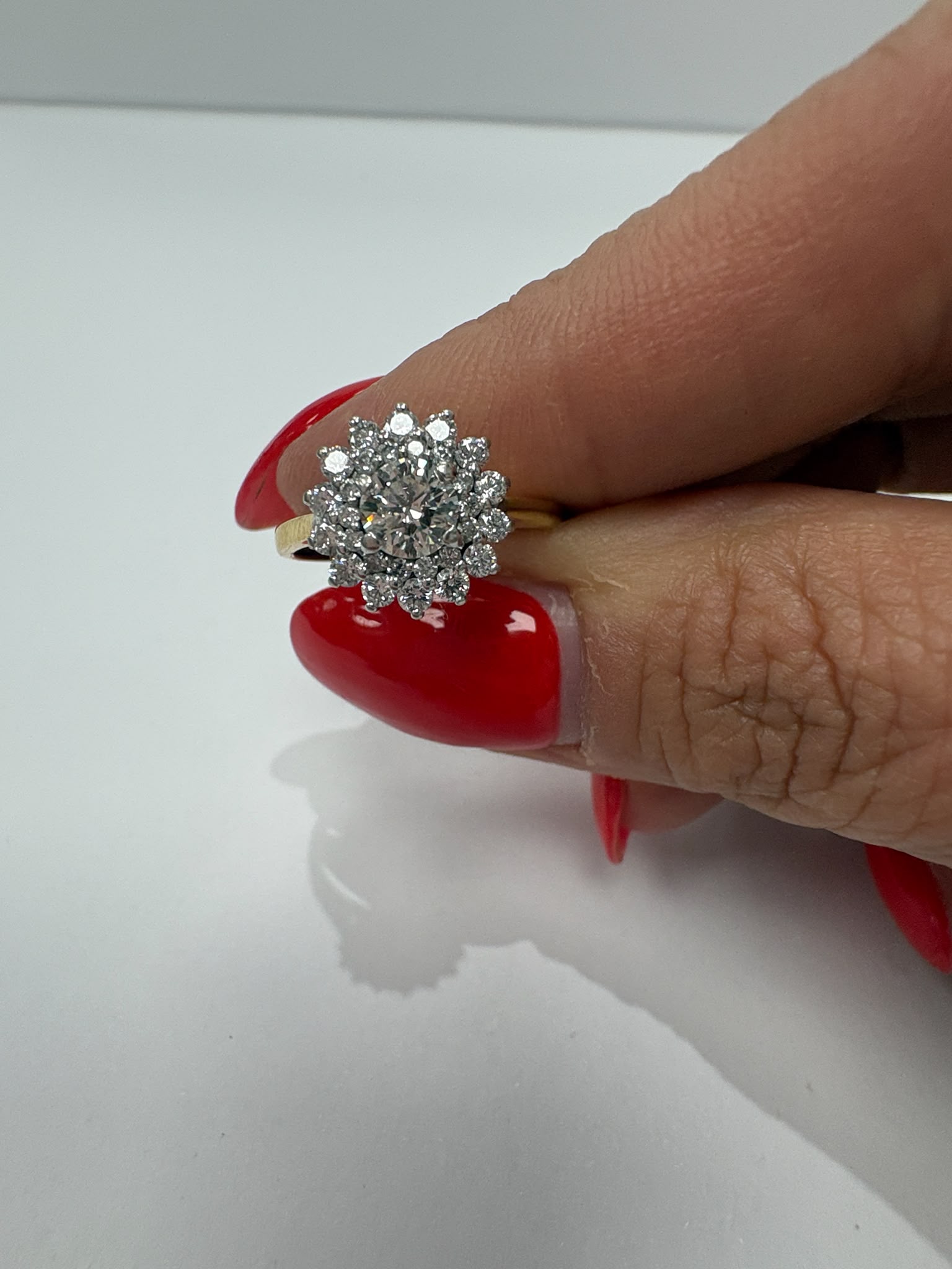 diamond cluster ring, engagement ring, pre-loved jewellery, 18ct gold ring, second-hand diamond ring, daisy cluster ring, statement diamond ring Yorkshire, engagement ring Harrogate