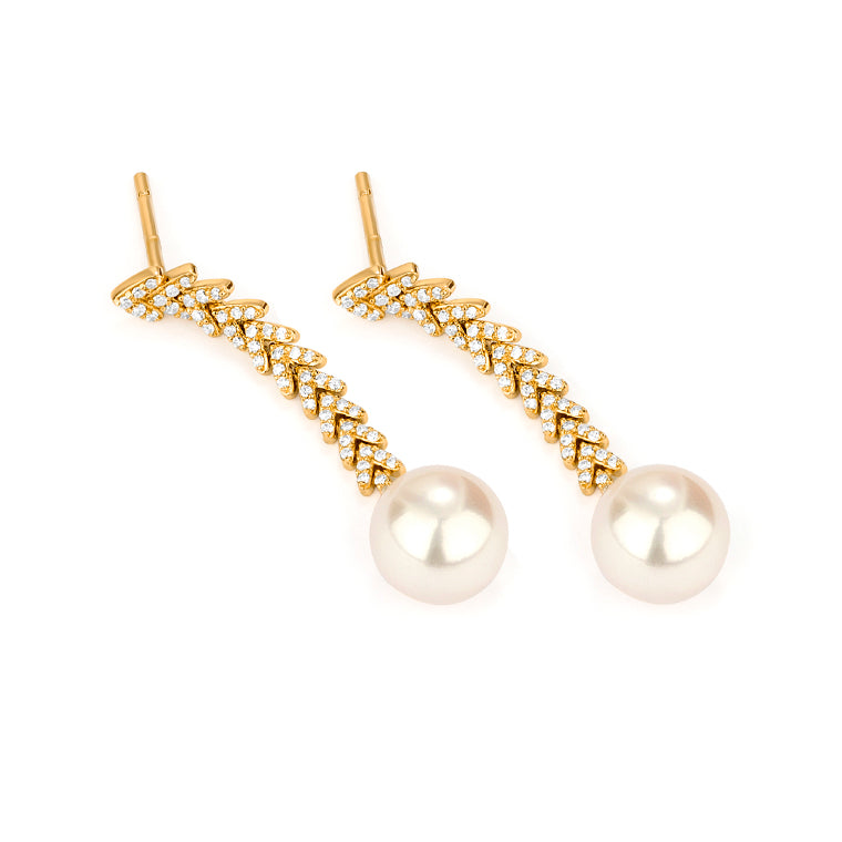 Yellow gold diamond chevron and Akoya pearl drop earrings featuring 106 round brilliant diamonds on a cascading spine with 8-8.5mm Akoya pearl drops, side view