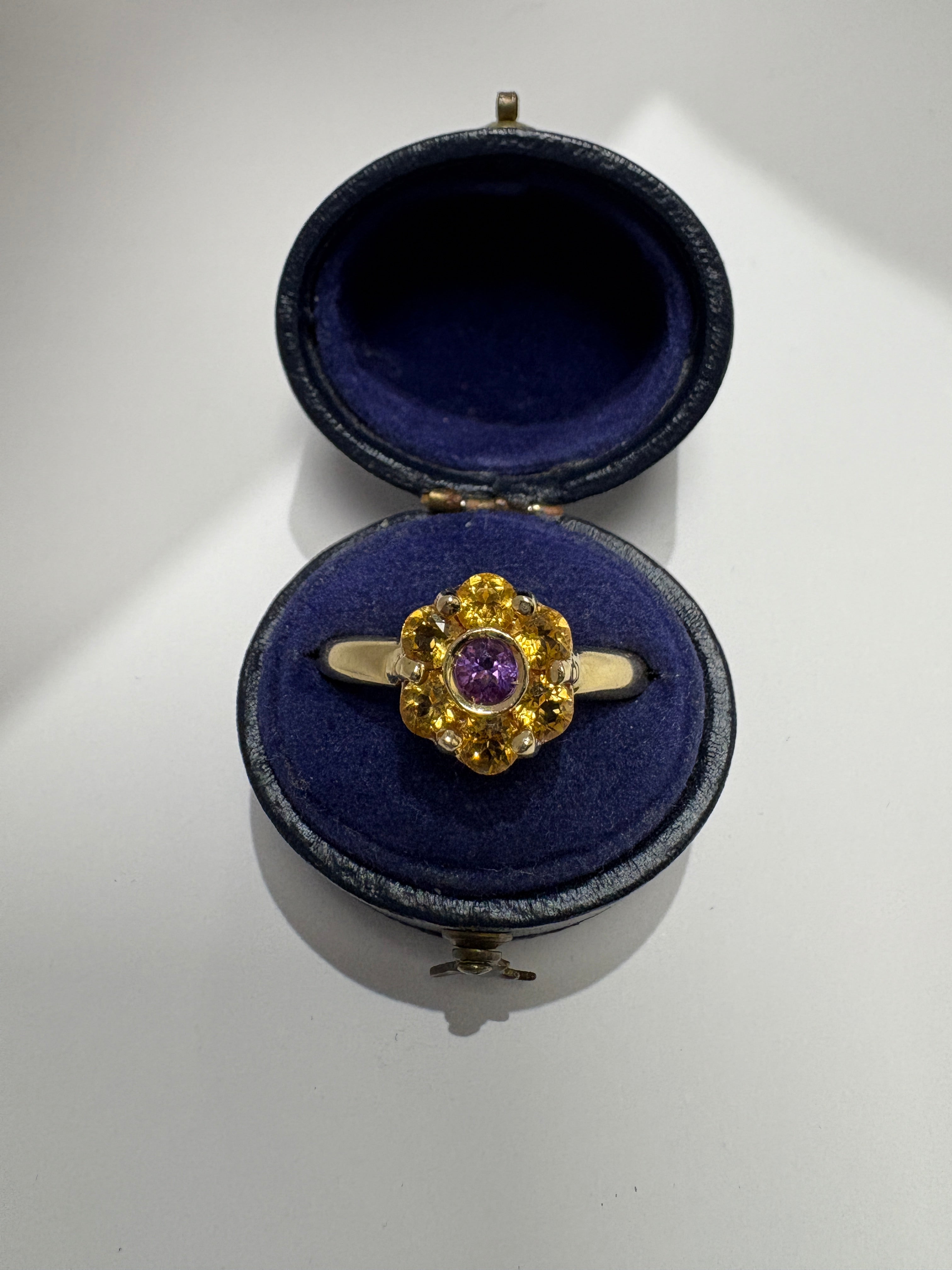 Pre-Loved 14ct Yellow Gold Citrine & Amethyst Ring – Size P