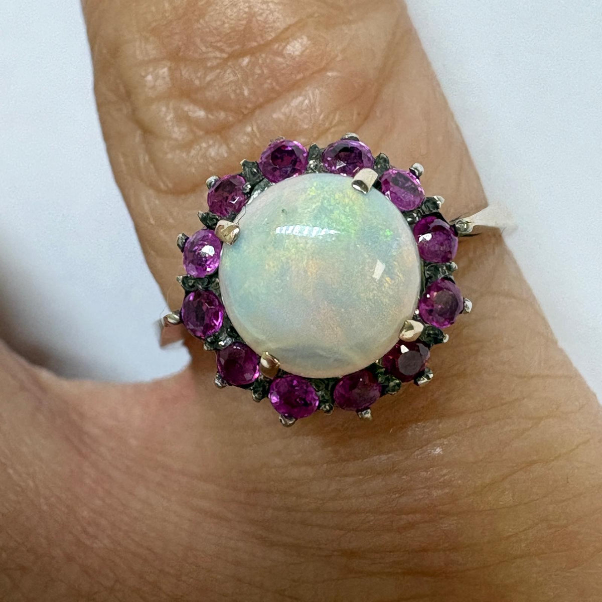 opal cluster ring, opal ring UK, October birthstone ring, 9ct gold opal ring, opal and pink sapphire ring, pre-loved opal ring, vintage style opal ring, second hand opal ring