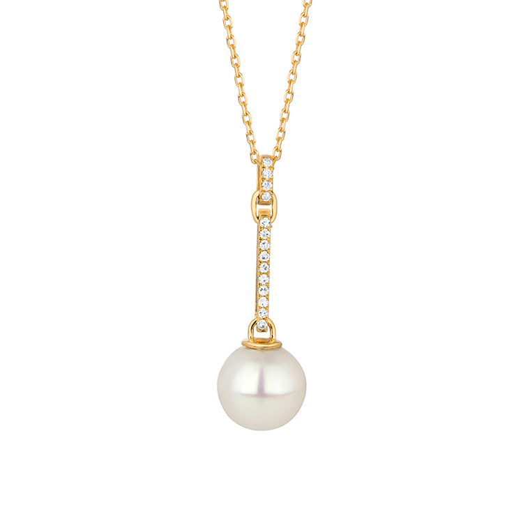 Yellow gold Akoya pearl and diamond bar drop pendant necklace featuring a pavé diamond bar suspending an 8-8.5mm Akoya pearl on a 42cm chain, shown on white background