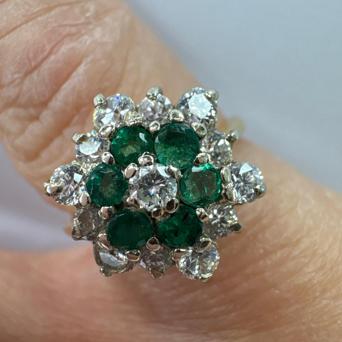 emerald and diamond ring, emerald cluster ring UK, 18ct gold emerald ring, flower cluster ring, May birthstone ring, alternative engagement ring, pre-loved emerald ring, second hand cluster ring
