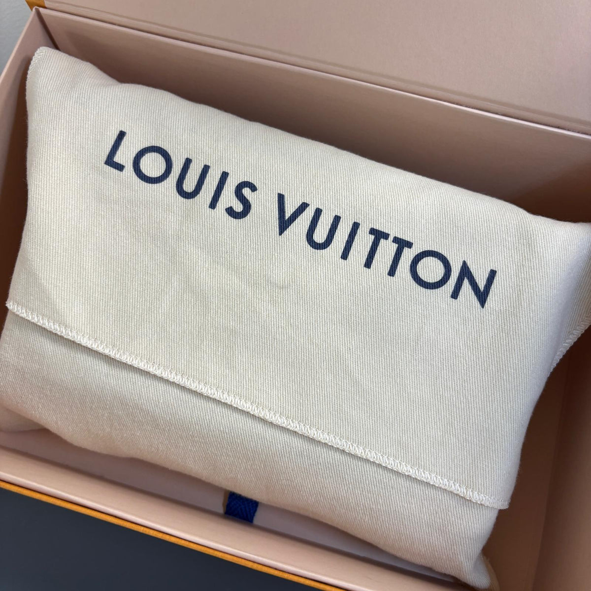 Louis Vuitton Pink second hand handbag harrogate small