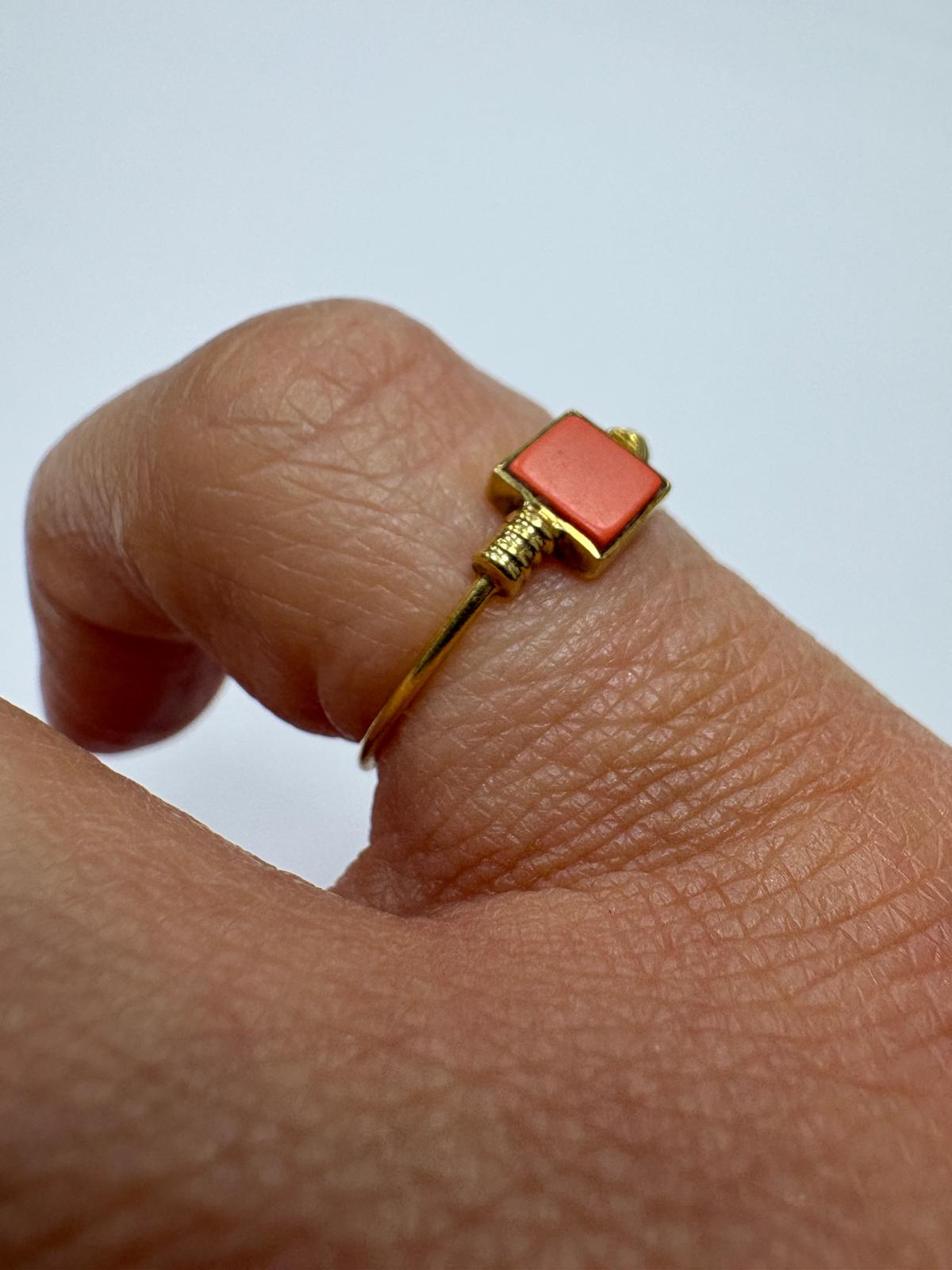 Pre-Loved 14ct Yellow Gold Natural Coral Dress Ring Size L - Worn on Finger Detail View