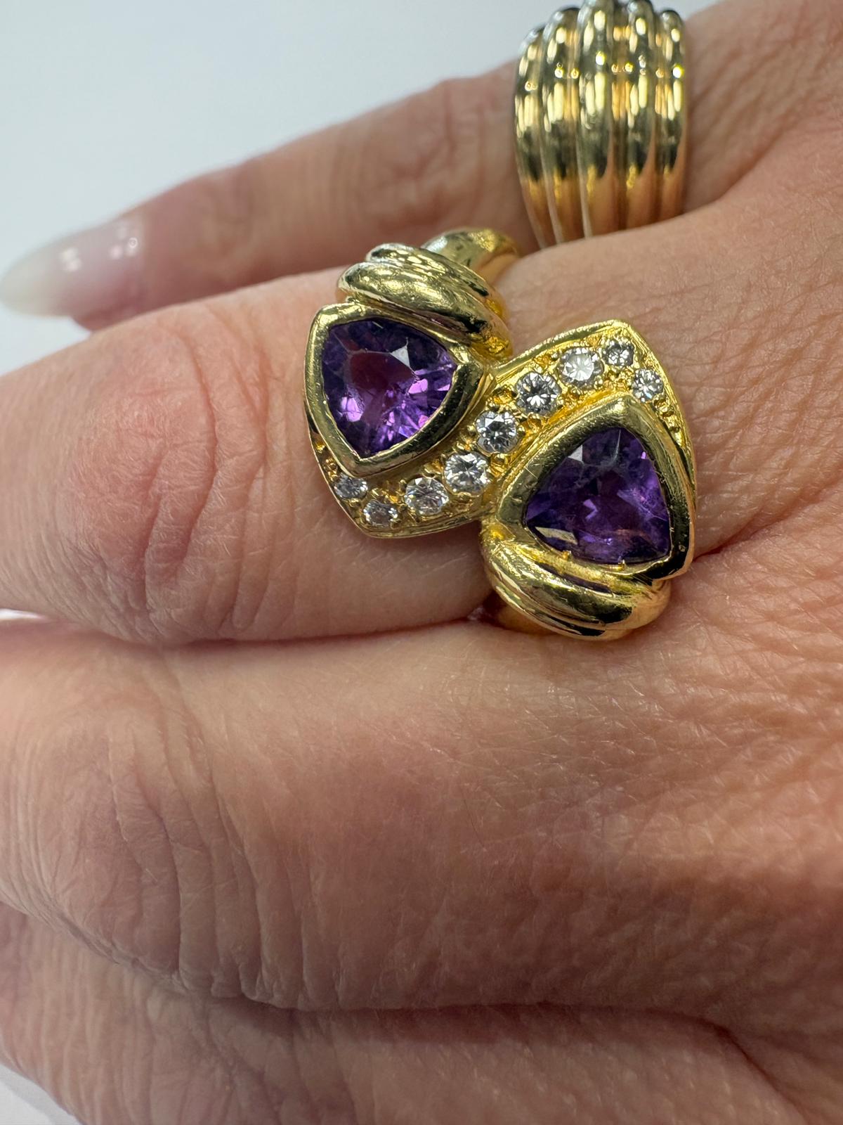 pre-loved-18ct-yellow-gold-amethyst-diamond-toi-et-moi-ring-size-n-hallmark.