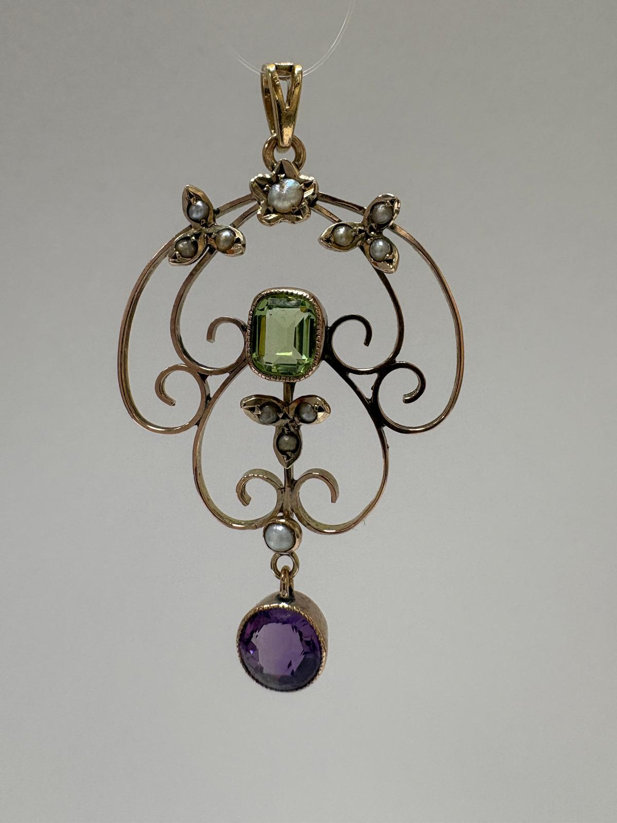 Pre-loved 9K Yellow gold Edwardian Suffragette Pendant, Peridot; Amethyst & Seed Pearls (circa 1905 to 1913)
