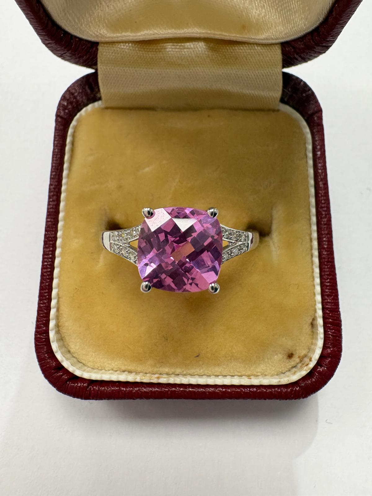 Pre-Loved Vintage 2.31G 9ct White Gold Pink Topaz & Split Diamond Shoulder Ring - Size Q