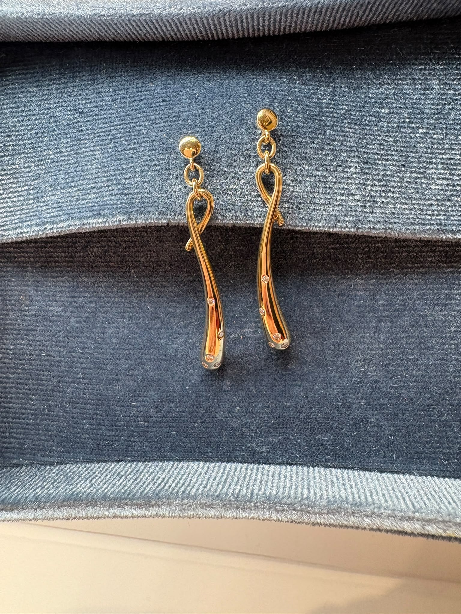 Pre-Loved 9ct Gold Diamond Drop Earrings - Sculptural Twist Design