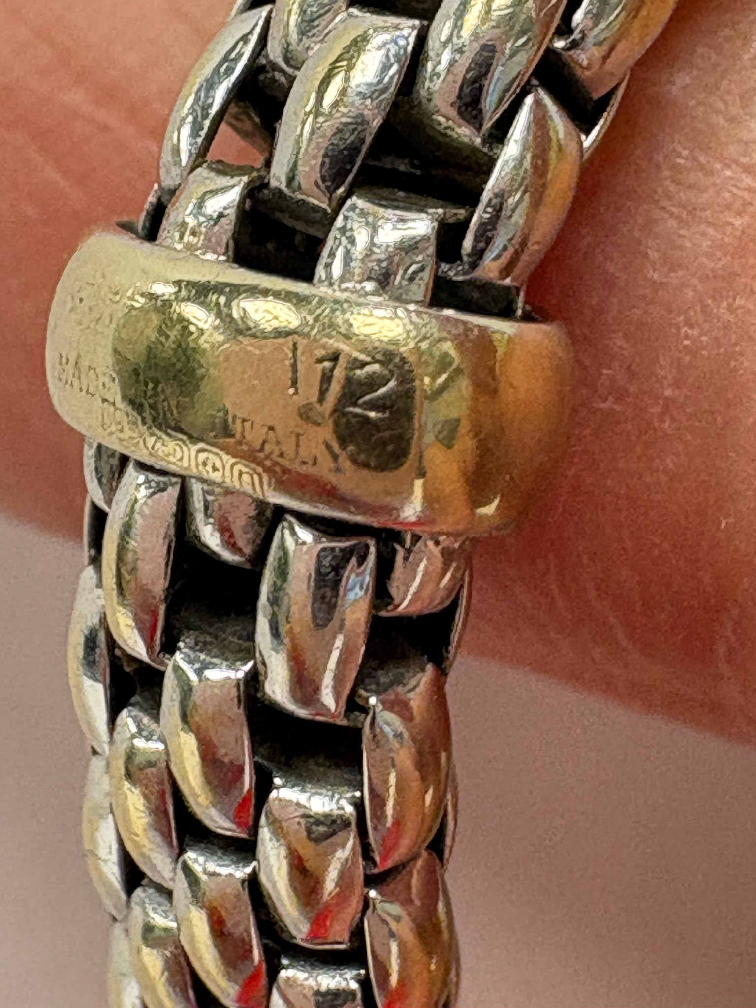 18ct white gold FOPE Flex'it mesh bracelet showing logo tag, pre-loved jewellery Harrogate