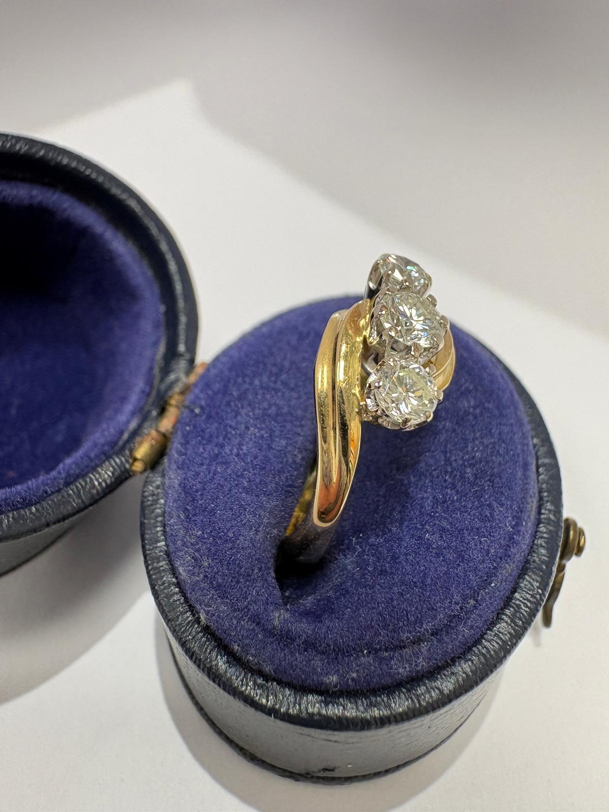 1895 hallmark on antique Victorian 18ct yellow gold three-stone diamond bypass ring
