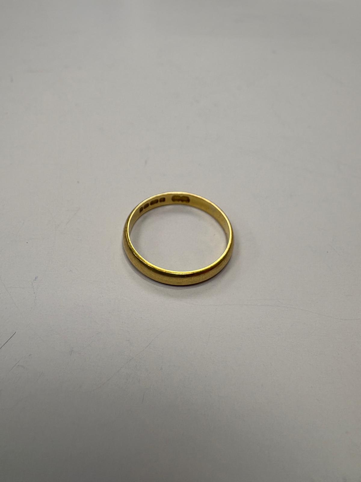 18k yellow gold wedding ring second hand harrogate jewellers finger size P