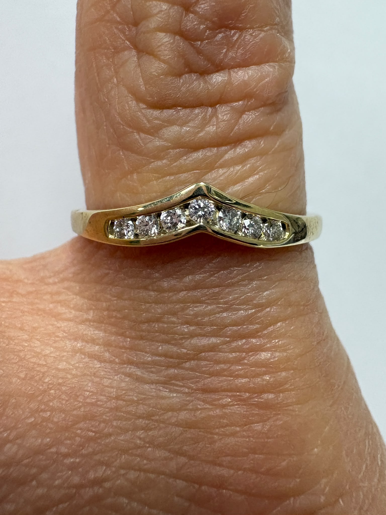 pre-loved diamond ring, vintage wishbone ring, second hand 9ct gold ring UK, pre-owned diamond wedding band, vintage gold ring for sale UK, channel set diamond ring, wishbone ring size N, second hand fine jewellery UK, pre-loved wedding ring