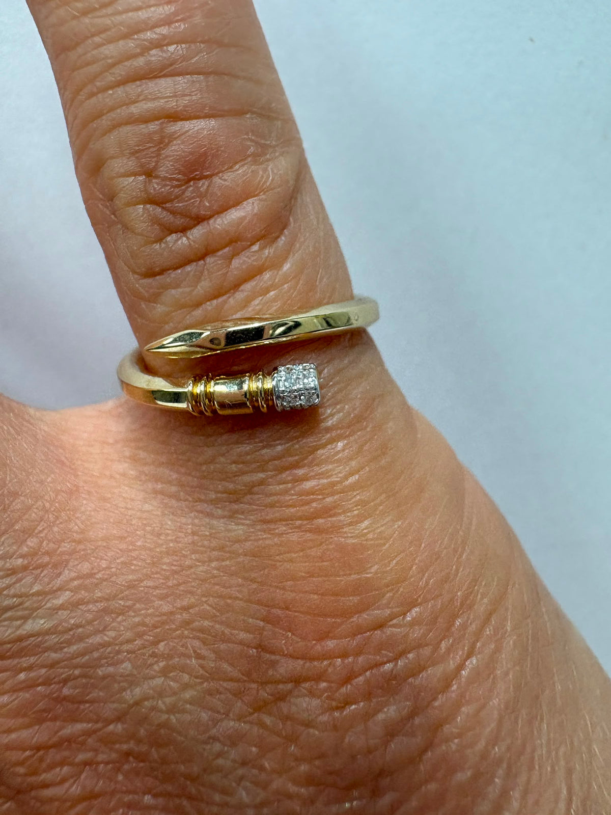pre-loved diamond ring, vintage wrap ring, second hand 9ct gold ring UK, nail style ring, pre-owned statement ring, pavé diamond ring, vintage gold ring for sale UK, second hand fine jewellery UK, unique pre-loved ring