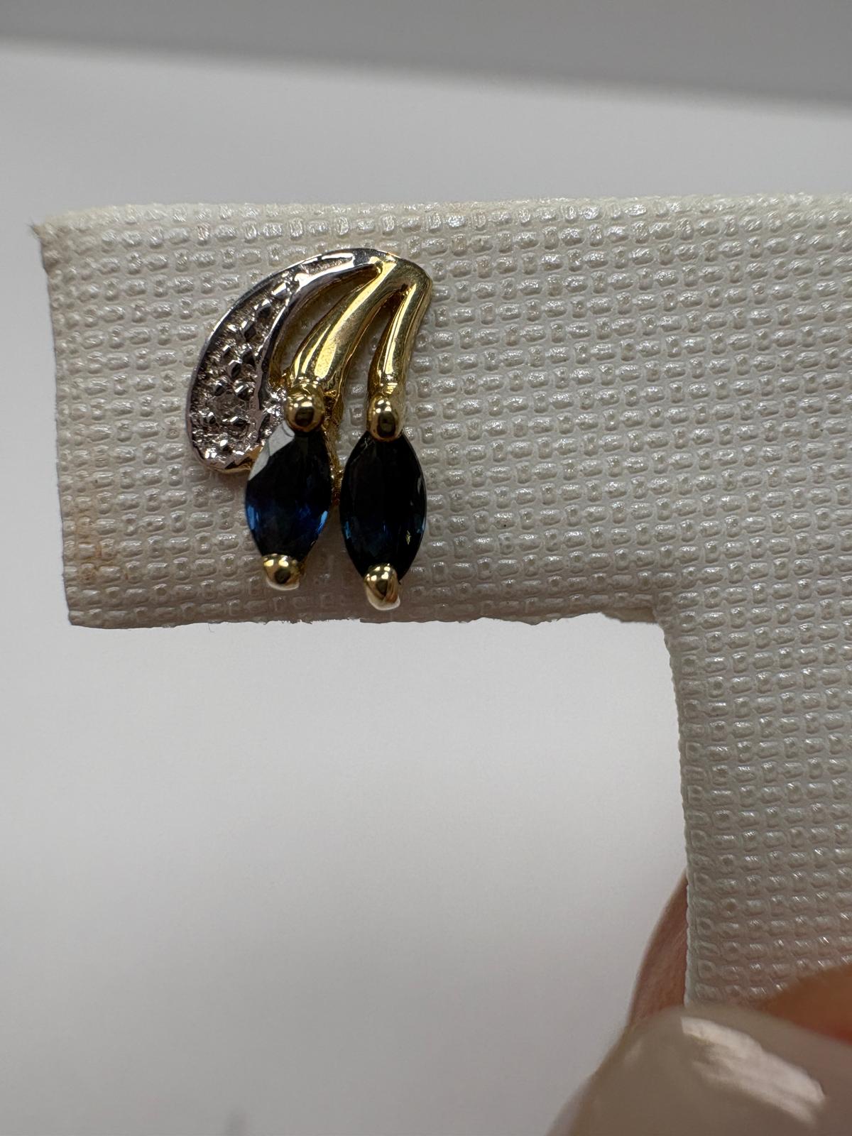 pre-loved sapphire earrings, second hand 9ct gold earrings UK, sapphire diamond stud earrings, marquise sapphire earrings, pre-owned gemstone earrings, second hand fine jewellery UK, blue sapphire earrings for sale UK