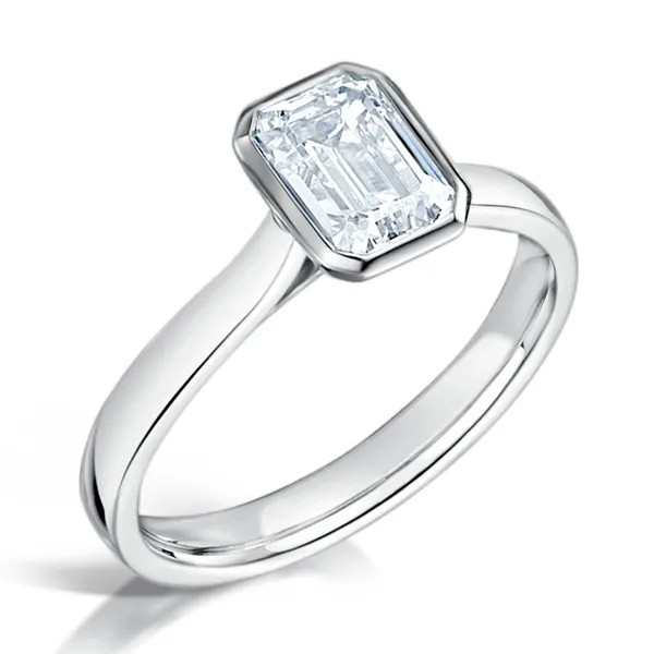 EMERALD CUT DIAMOND SOLITAIRE ENGAGEMENT RING