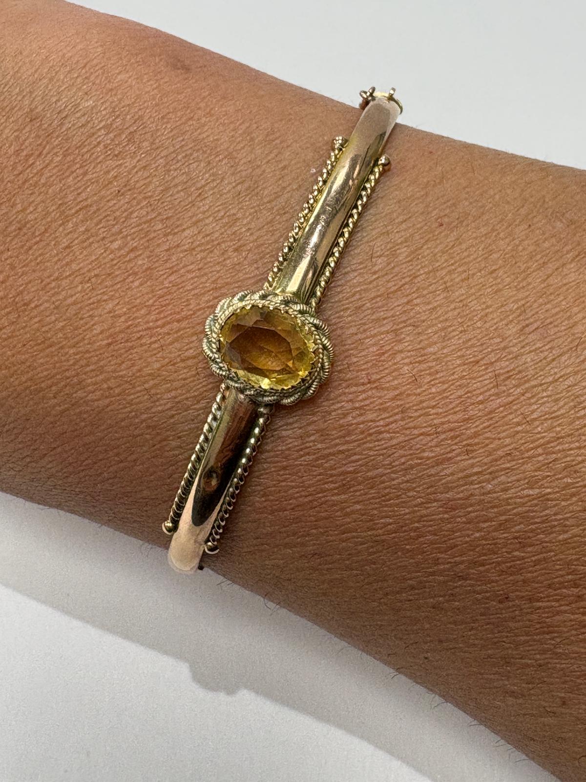 vintage citrine bangle, pre-loved gold bangle, antique 9ct gold bangle Harrogate, vintage jewellery showroom Yorkshire, second hand gold bangle Leeds York, vintage citrine jewellery UK