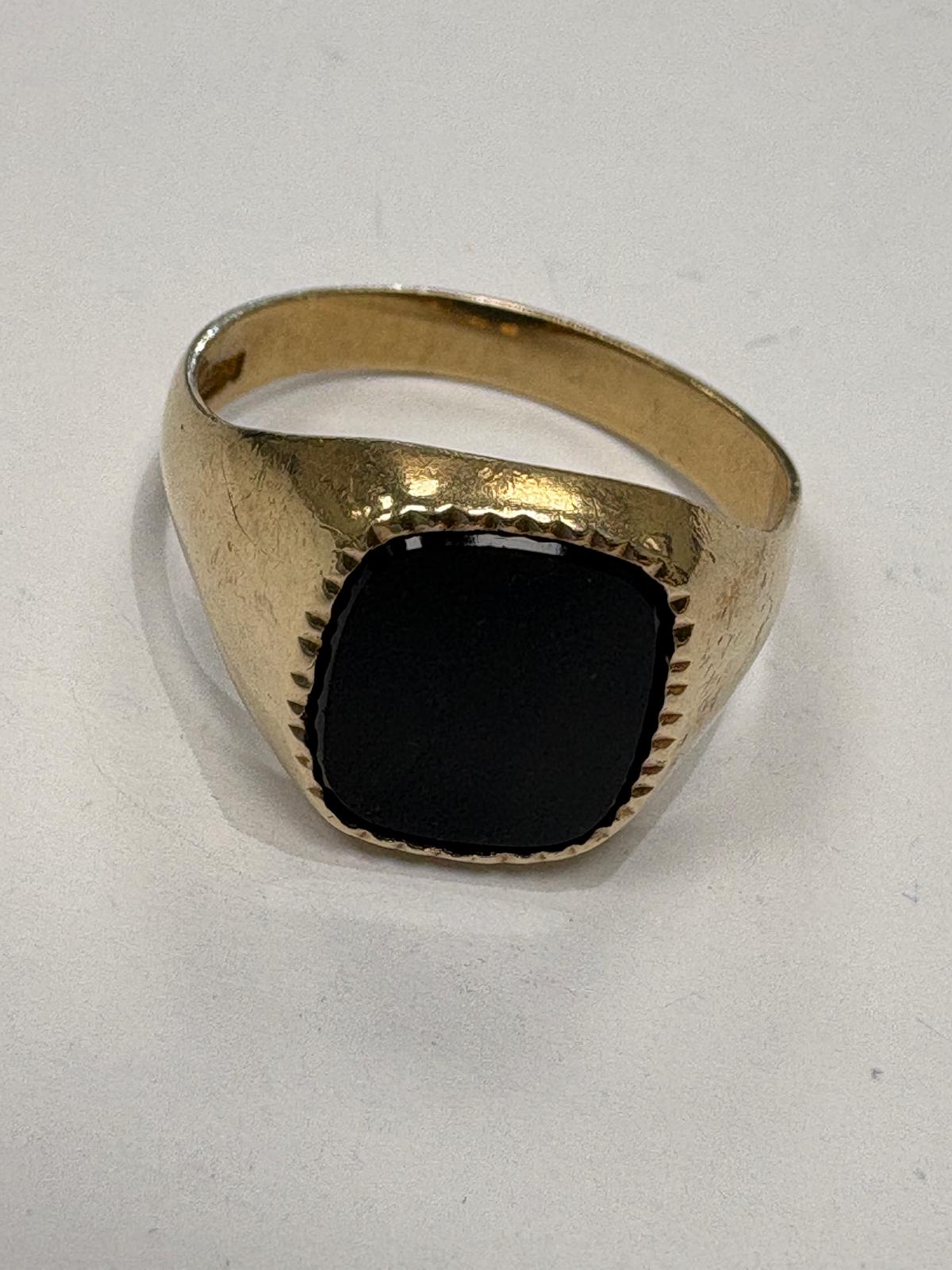 9k gold signet ring vintage harrogate jewellers
