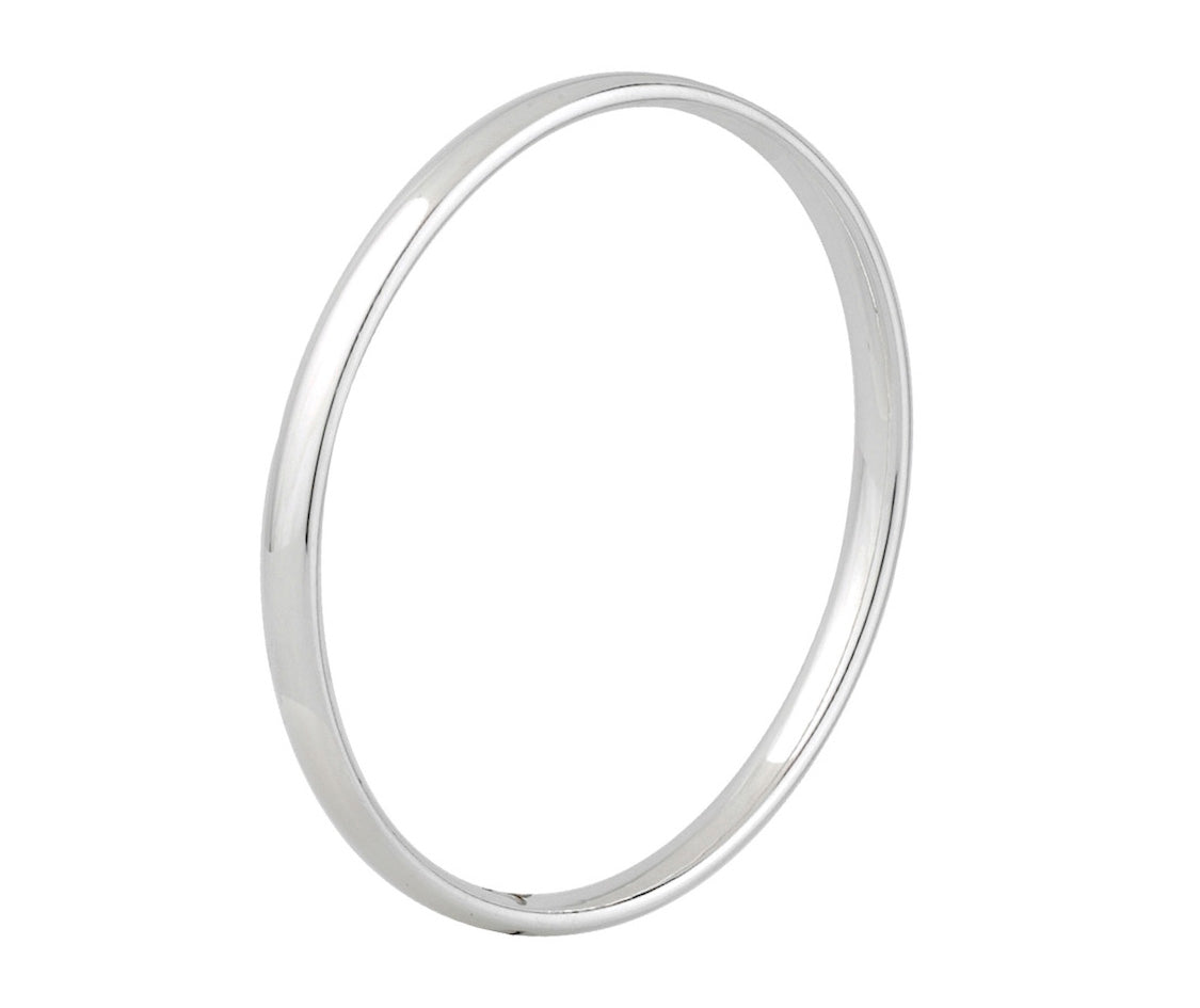 SILVER COURT SHAPED BANGLE