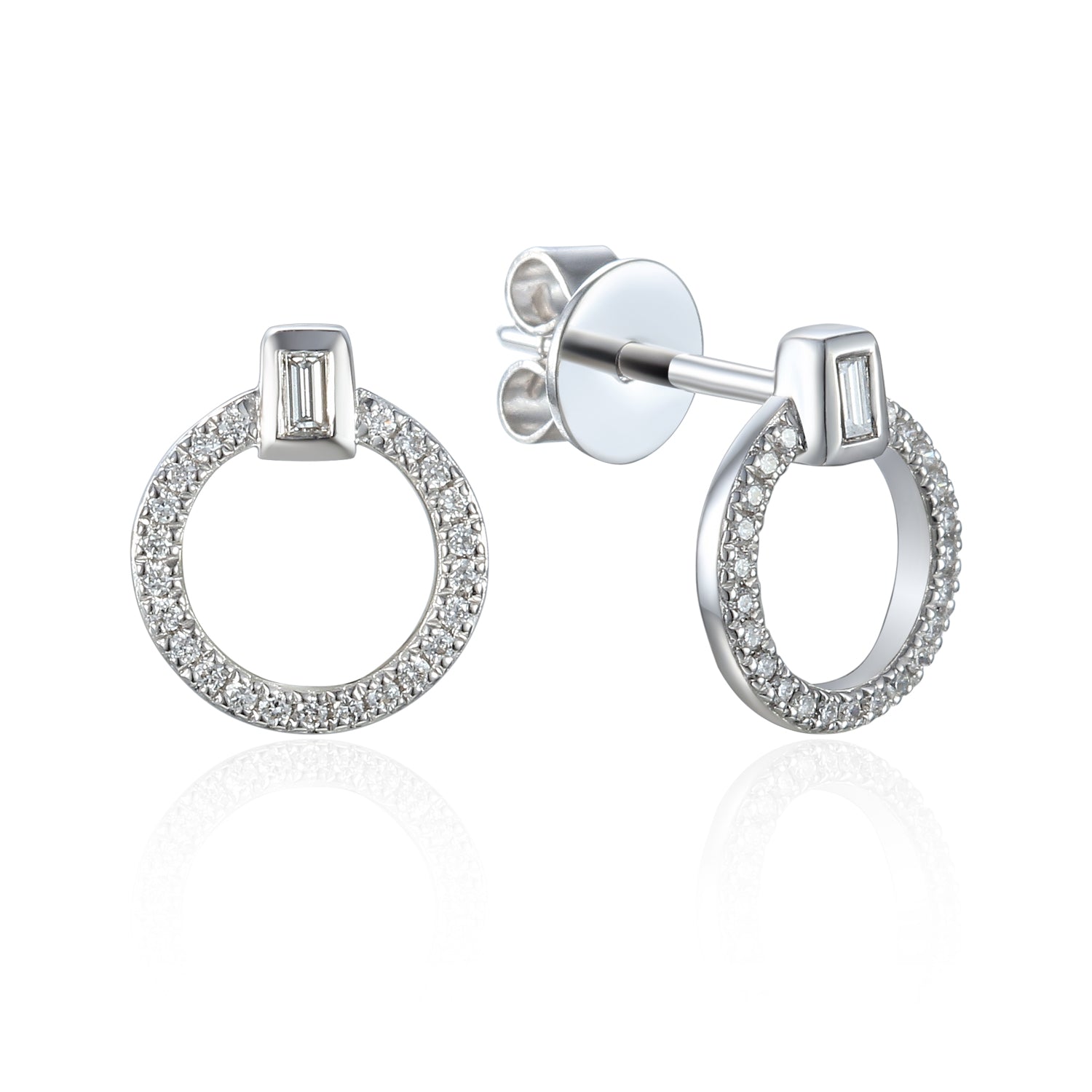 Flat flush dainty earrings baguette and round brilliant diamonds white gold