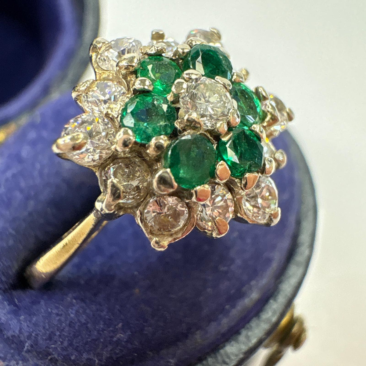 emerald and diamond ring, emerald cluster ring UK, 18ct gold emerald ring, flower cluster ring, May birthstone ring, alternative engagement ring, pre-loved emerald ring, second hand cluster ring