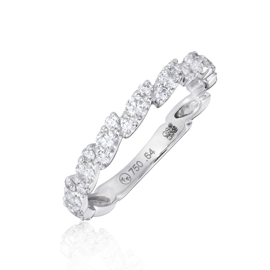 18ct white gold diamond twist ring with 27 claw-set round brilliant diamonds in open twisted band, 0.42ct total
