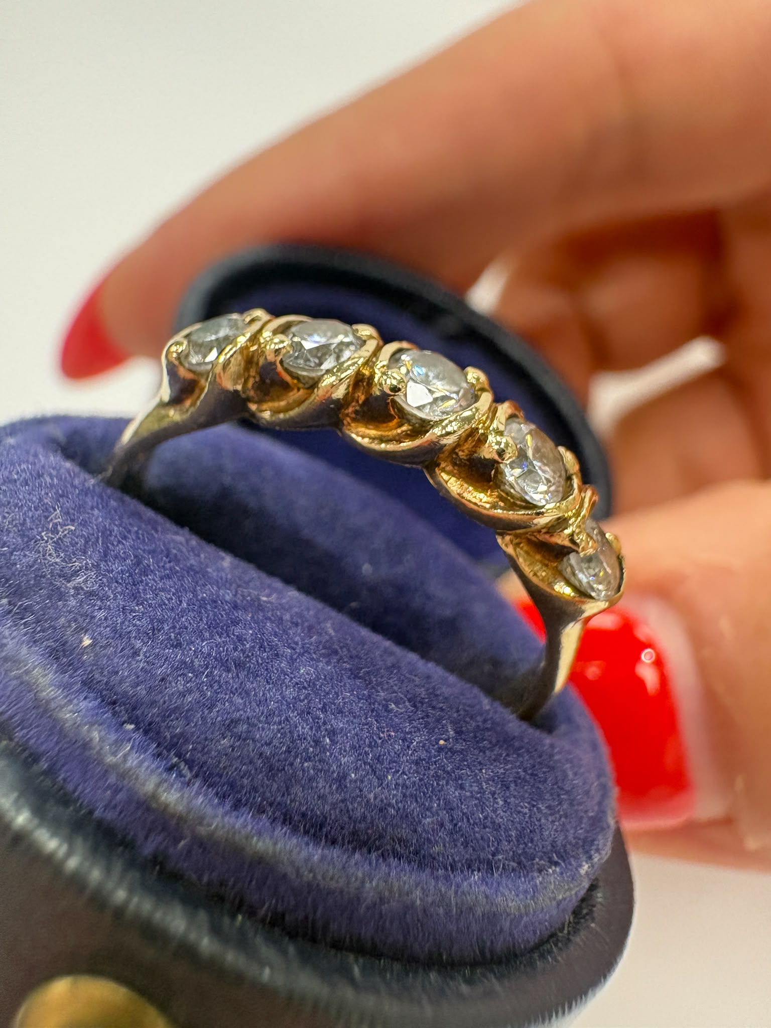 9ct gold ring, CZ ring, cubic zirconia ring, five stone ring, pre-loved jewellery, second-hand gold ring, dress ring Yorkshire, everyday ring Harrogate