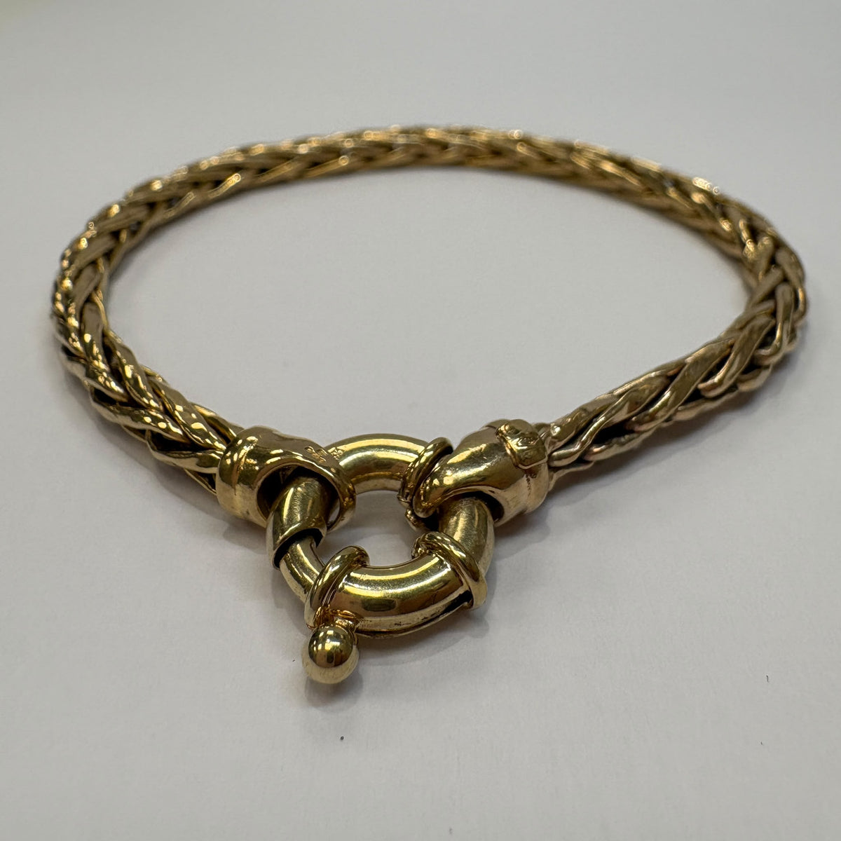 9ct gold wheat bracelet, spiga bracelet gold, gold bolt ring bracelet, chunky clasp bracelet, pre-loved gold bracelet, woven gold bracelet UK, second hand gold bracelet, gold stacking bracelet