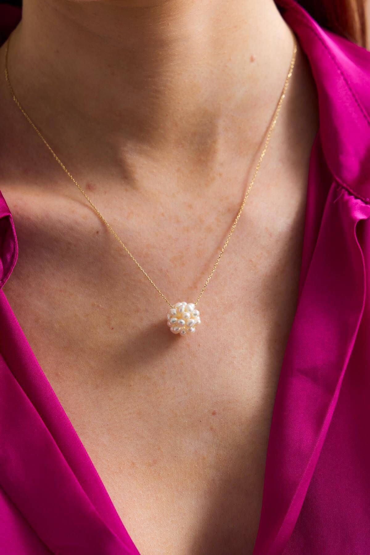 harrogate necklace pearl cluster set on 9k yellow gold model 