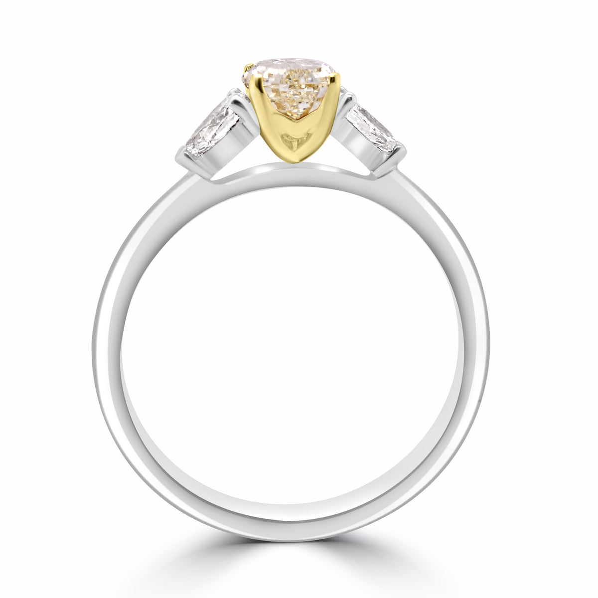 champagne diamond engagement ring, oval champagne diamond ring, three stone diamond ring, IGI certified diamond ring, platinum yellow gold engagement ring, natural fancy colour diamond ring UK