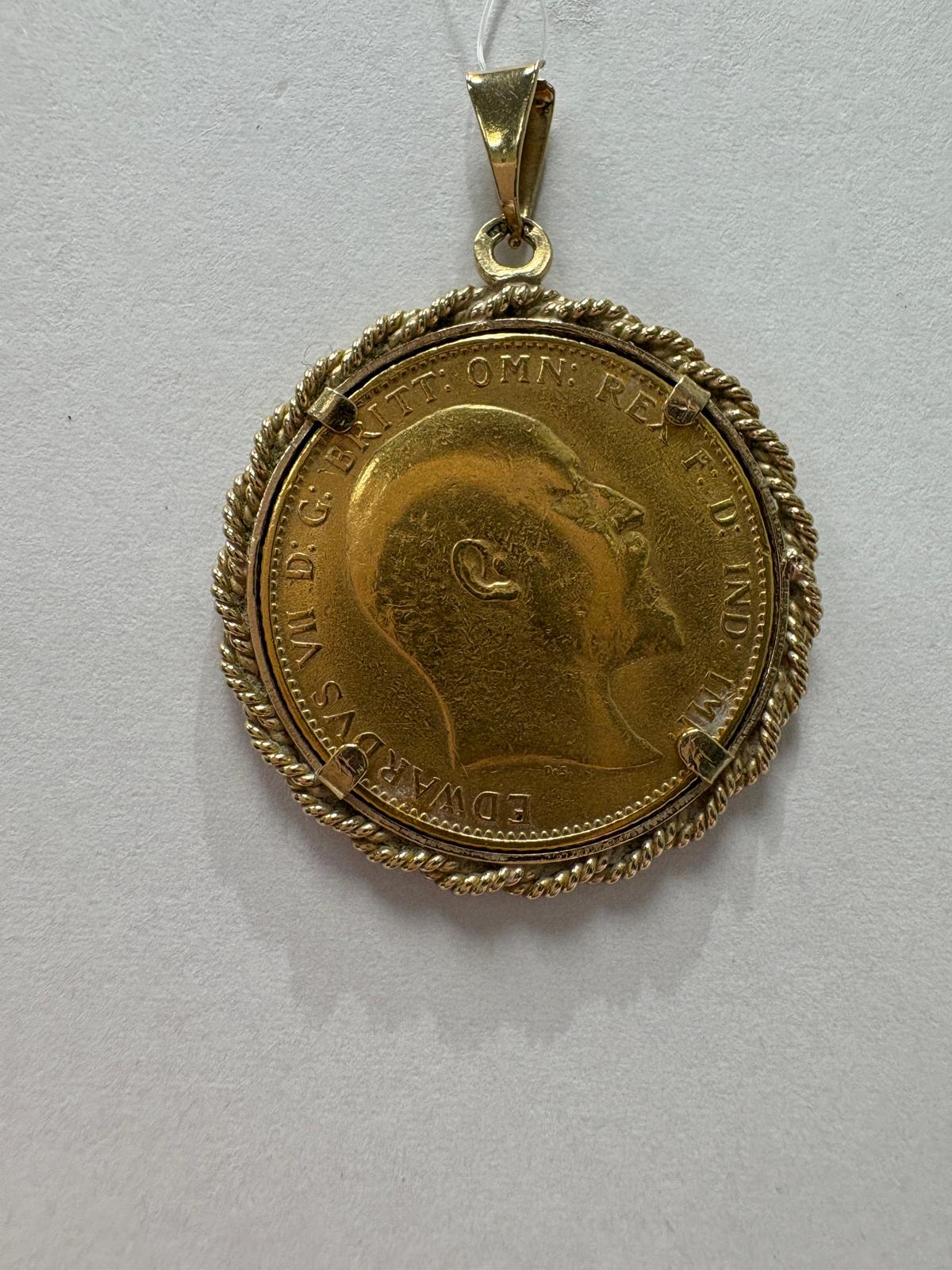 full sovereign pendant, 1909 gold sovereign, Edward VII sovereign pendant, gold coin pendant UK, sovereign coin necklace, pre-loved sovereign pendant, George and Dragon sovereign, second hand gold coin pendant Harrogate