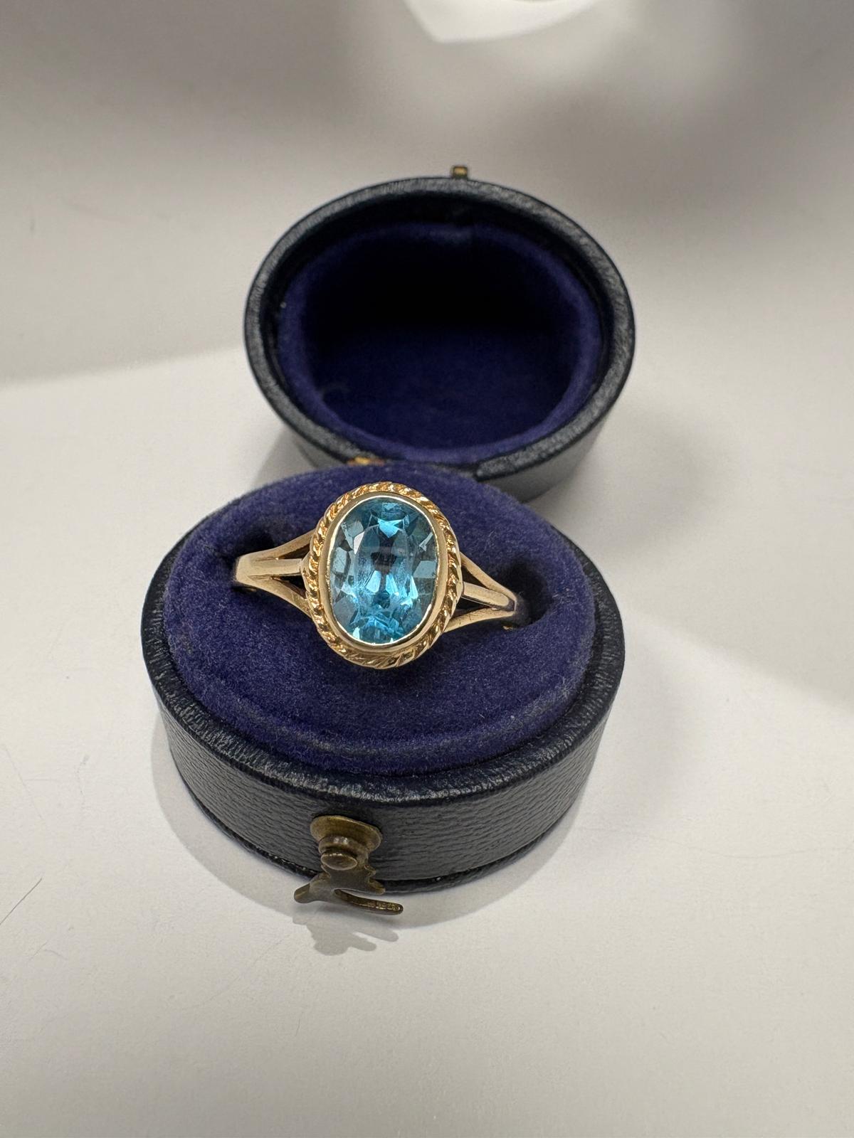 9k yellow gold oval vintage blue topaz ring harrogate jewellers 