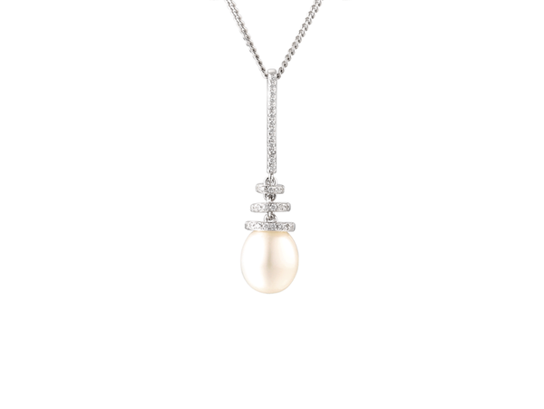 SILVER TEAR DROP FRESHWATER PEARL NECKLACE