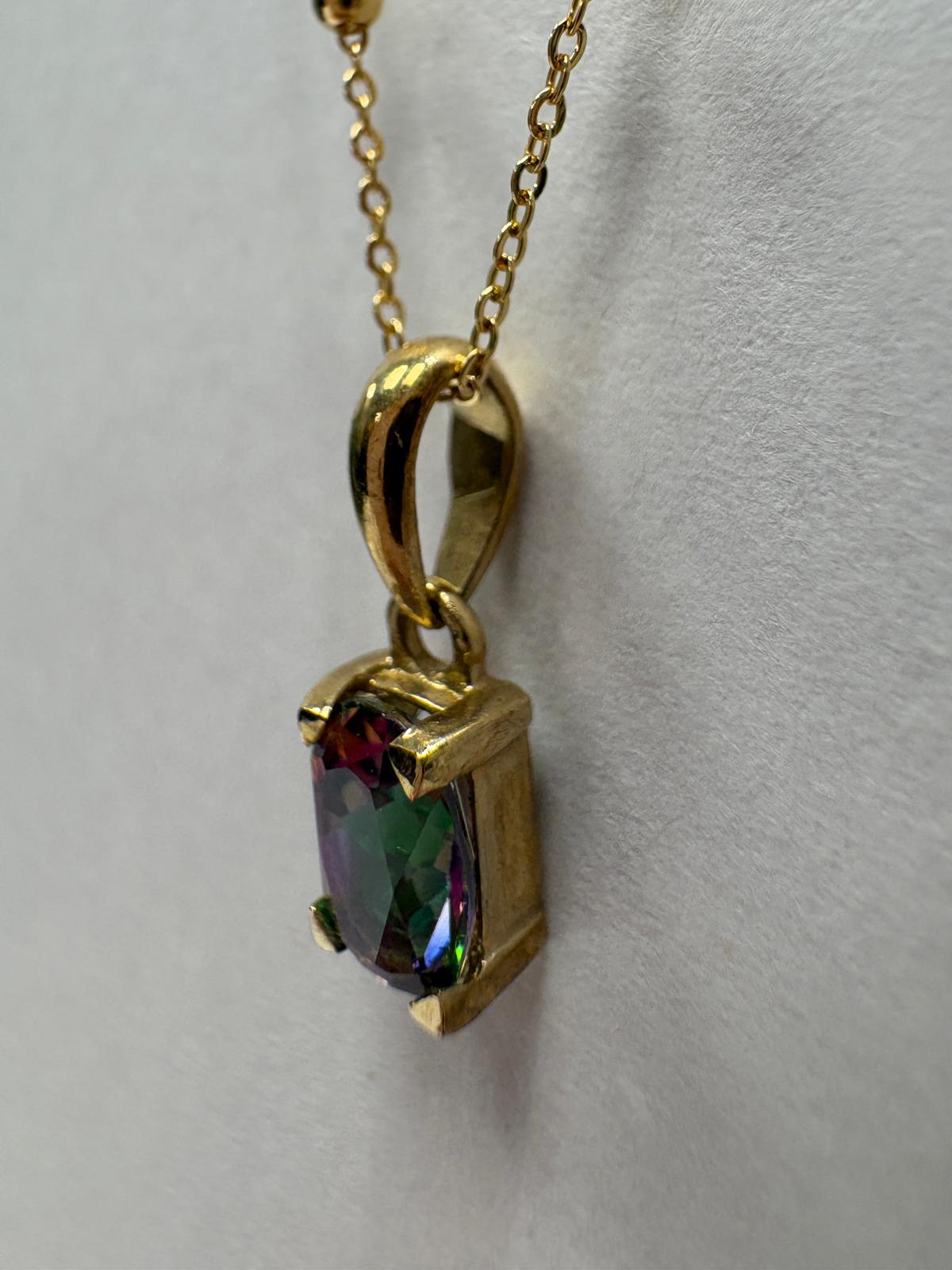 pre-loved mystic topaz necklace, second hand gold pendant, mystic topaz pendant UK, pre-owned 9ct gold necklace, rainbow topaz jewellery harrogate 