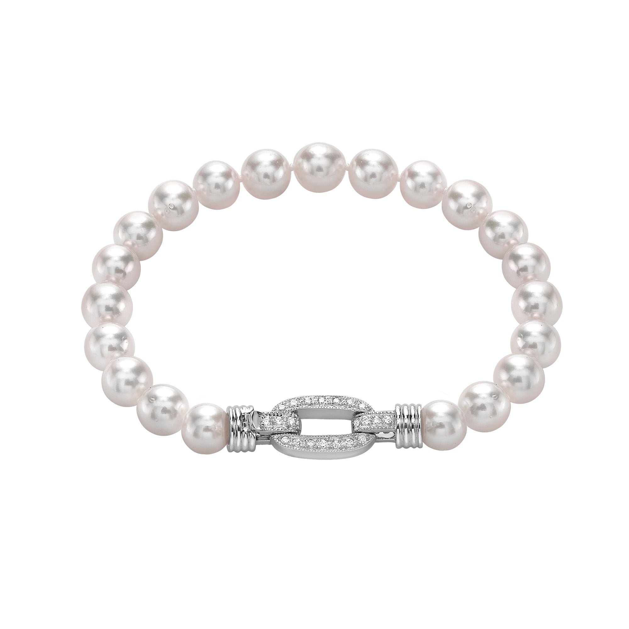 Akoya pearl strand bracelet in 18ct white gold with pavé diamond oval link clasp, 7–7.5mm white Akoya pearls, 0.30ct round brilliant diamonds with milgrain detail
