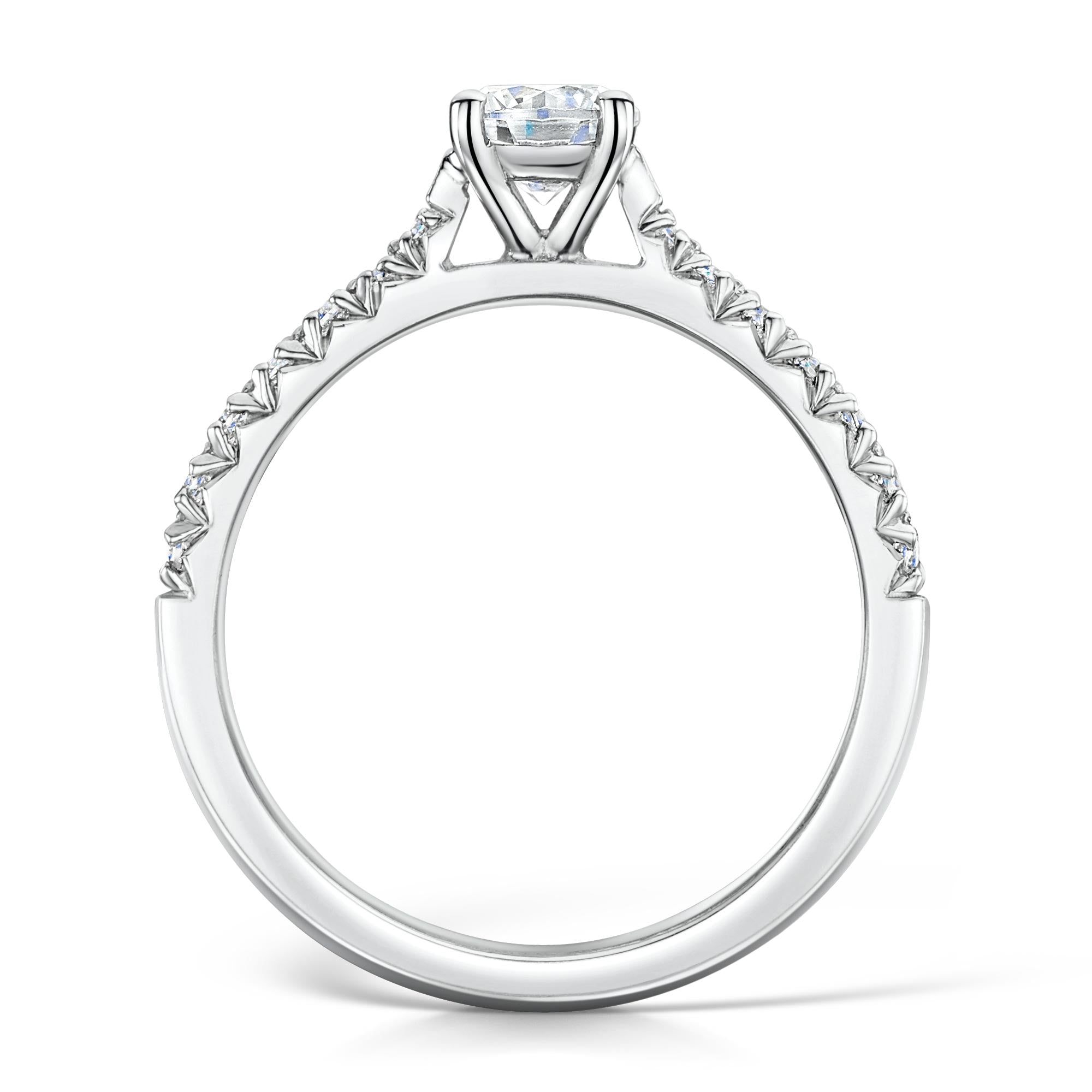 ROUND BRILLIANT CUT DIAMOND ENGAGEMENT RING