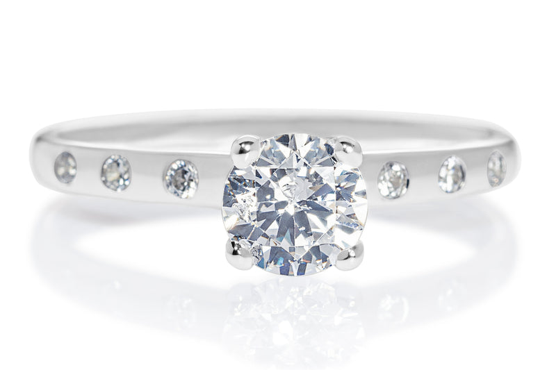 ROUND BRILLIANT CUT DIAMOND WITH SIX DIAMOND SHOULDER ENGAGEMENT RING