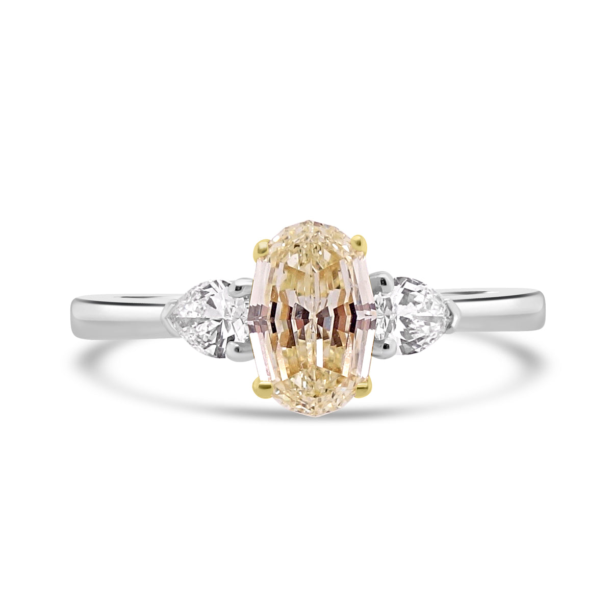 champagne diamond engagement ring, oval champagne diamond ring, three stone diamond ring, IGI certified diamond ring, platinum yellow gold engagement ring, natural fancy colour diamond ring UK