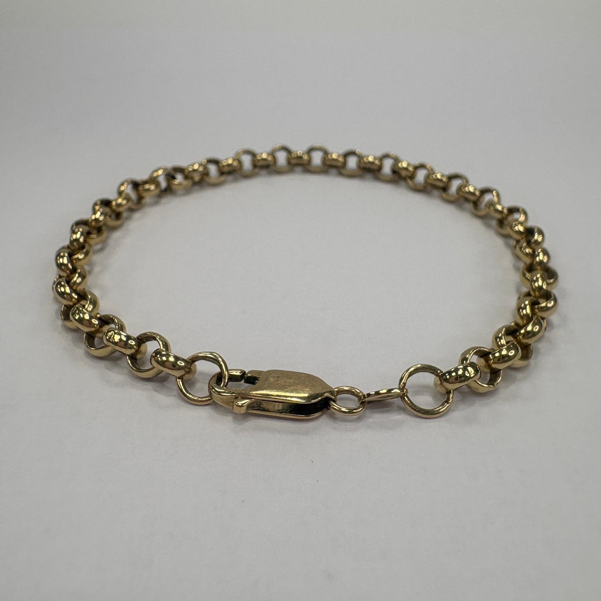 9ct gold belcher bracelet, gold rolo bracelet, pre-loved gold bracelet, men's gold bracelet UK, second hand gold bracelet, 9ct gold charm bracelet, unisex gold bracelet, solid gold bracelet UK