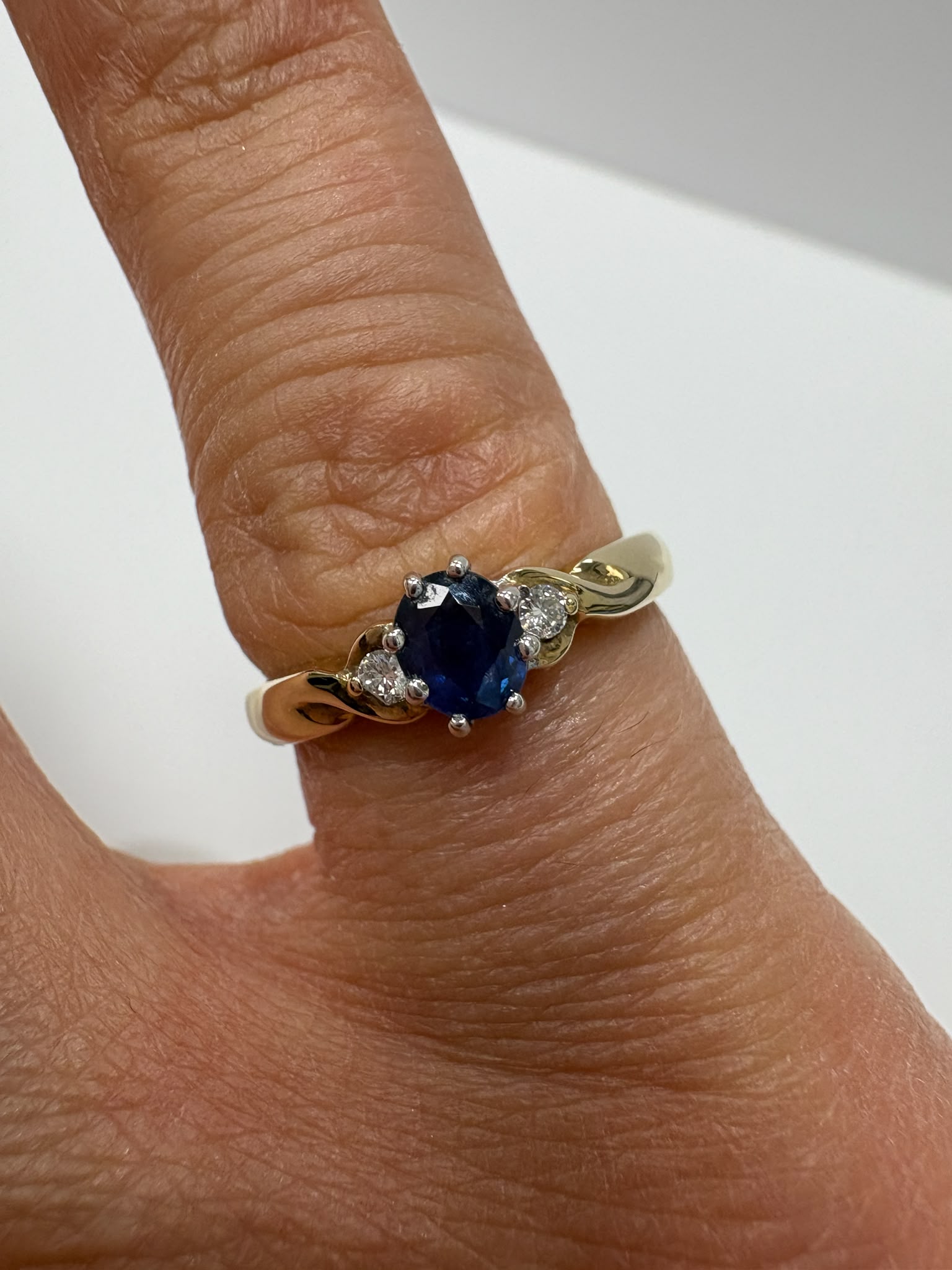 apphire and diamond ring, two tone sapphire ring, second hand sapphire ring UK, pre-loved sapphire ring, vintage sapphire ring, 9ct gold sapphire ring, sapphire three stone ring, blue sapphire ring second hand, second hand jewellery Harrogate, second hand jewellery Leeds, second hand jewellery York, second hand jewellery Yorkshire, pre-owned sapphire ring UK, antique style sapphire ring, September birthstone ring, buy second hand sapphire ring, sapphire ring size L half, sapphire ring near me, fine jeweller