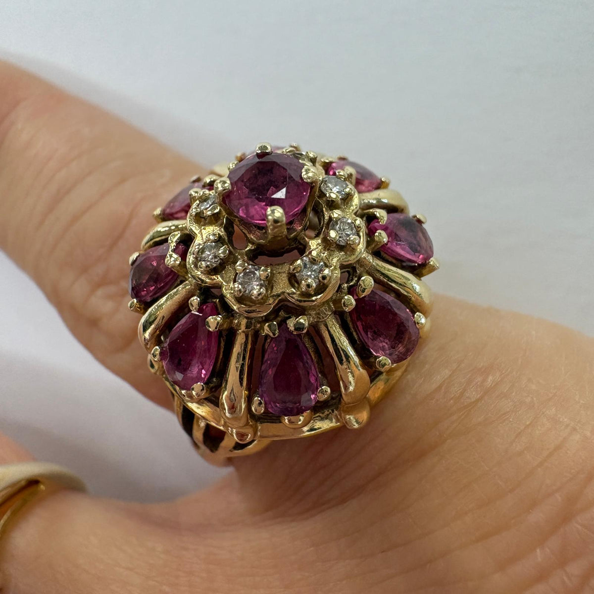 vintage sapphire cluster ring, 1960s cocktail ring, purple sapphire ring UK, natural sapphire and diamond ring, dome cluster ring, bombe ring, certified sapphire ring, vintage cocktail ring UK