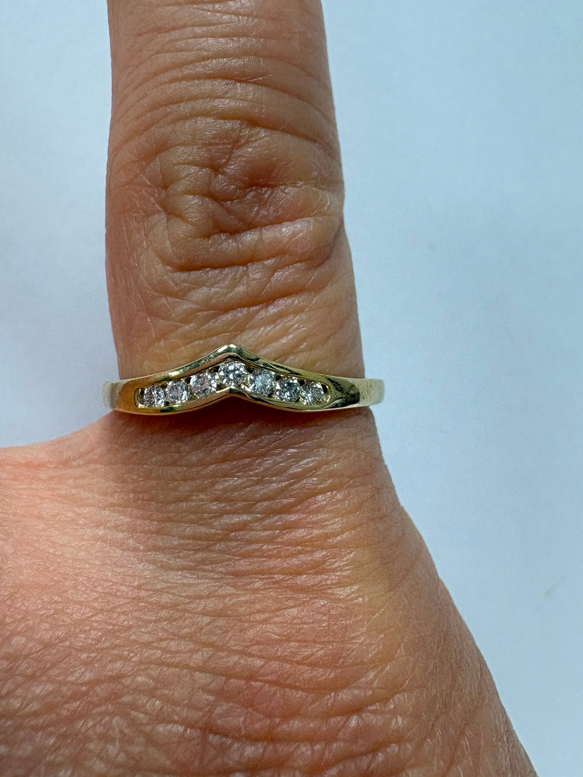 pre-loved diamond ring, vintage wishbone ring, second hand 9ct gold ring UK, pre-owned diamond wedding band, vintage gold ring for sale UK, channel set diamond ring, wishbone ring size N, second hand fine jewellery UK, pre-loved wedding ring