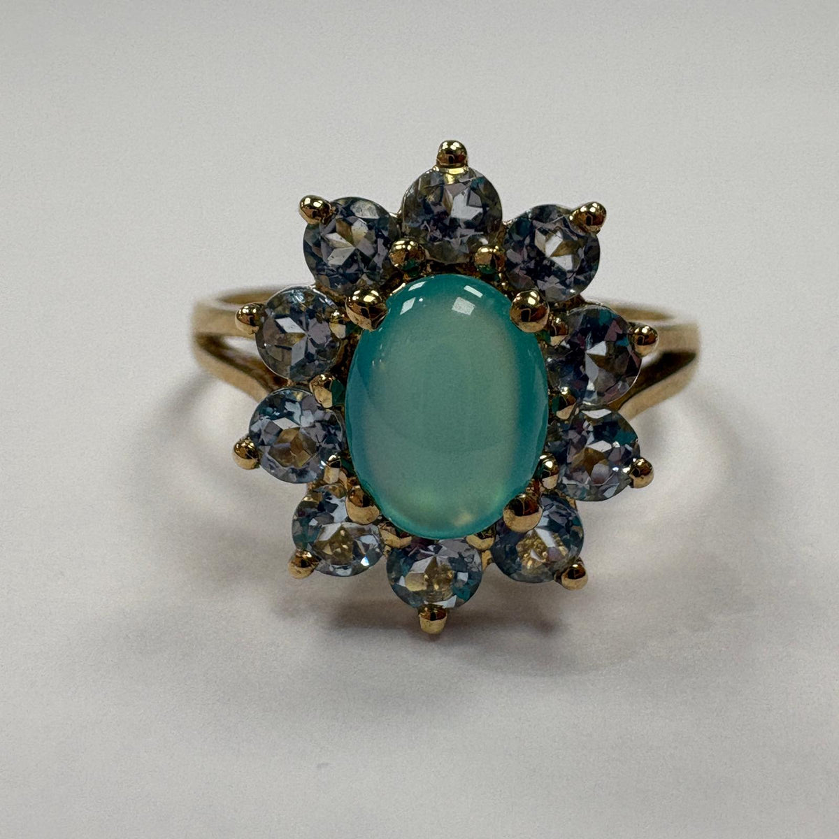 aqua chalcedony ring, blue topaz cluster ring, 9ct gold cluster ring, cabochon cluster ring UK, sea green gemstone ring, large size gold ring, December birthstone ring, pre-loved gemstone ring