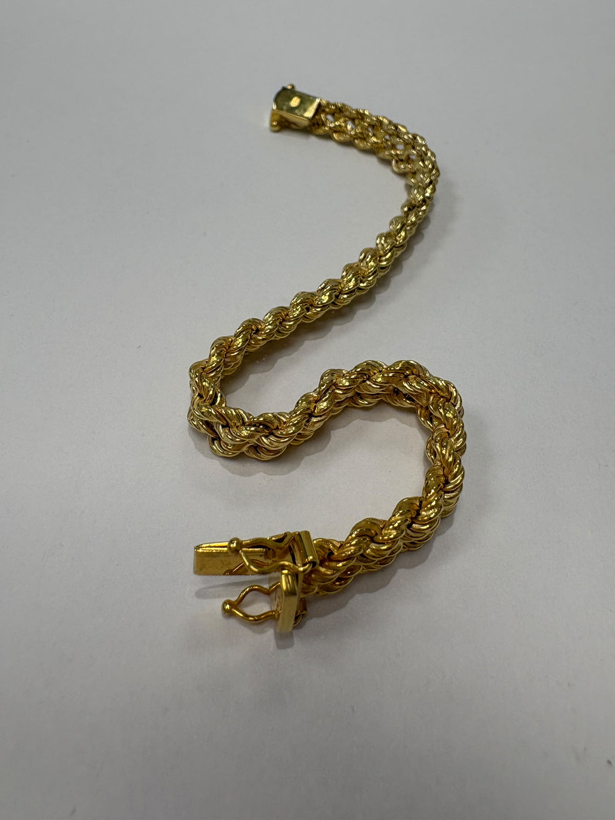 pre-loved gold bracelet, second hand 9ct gold bracelet, vintage rope chain bracelet, pre-owned gold bracelet UK, 9ct gold rope bracelet