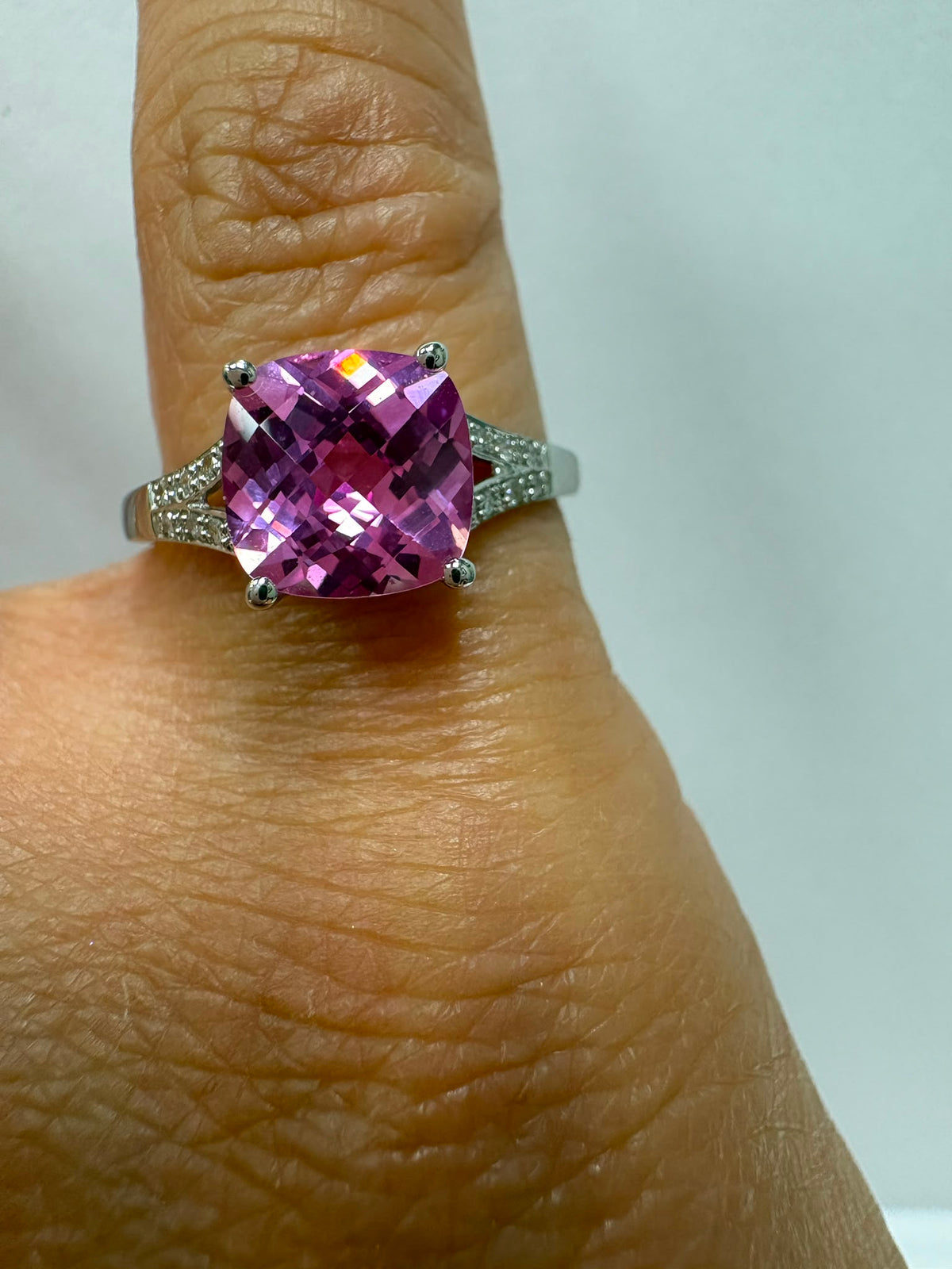 pre-loved pink topaz ring, vintage cocktail ring, second hand 9ct white gold ring UK, pink gemstone ring, pre-owned statement ring, cushion cut pink topaz, vintage ring for sale UK, second hand fine jewellery UK, split shoulder diamond ring