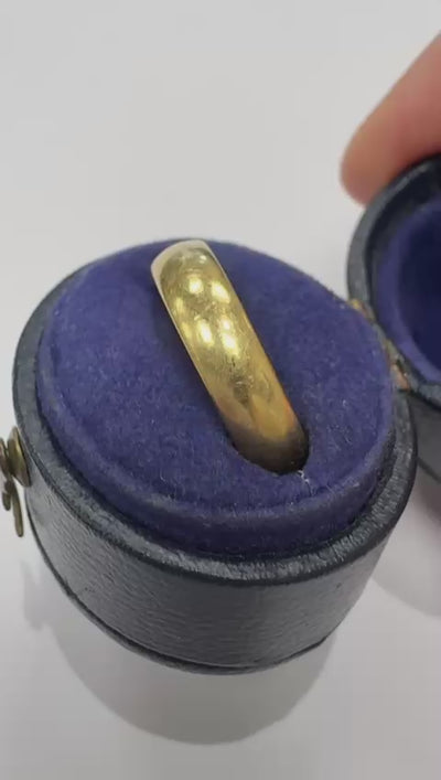 Pre-loved 18ct yellow gold wide plain court wedding band, hallmarked 750, size J